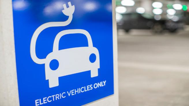 Missouri Opens First Of Nine State-Funded Electric Vehicle Charging ...